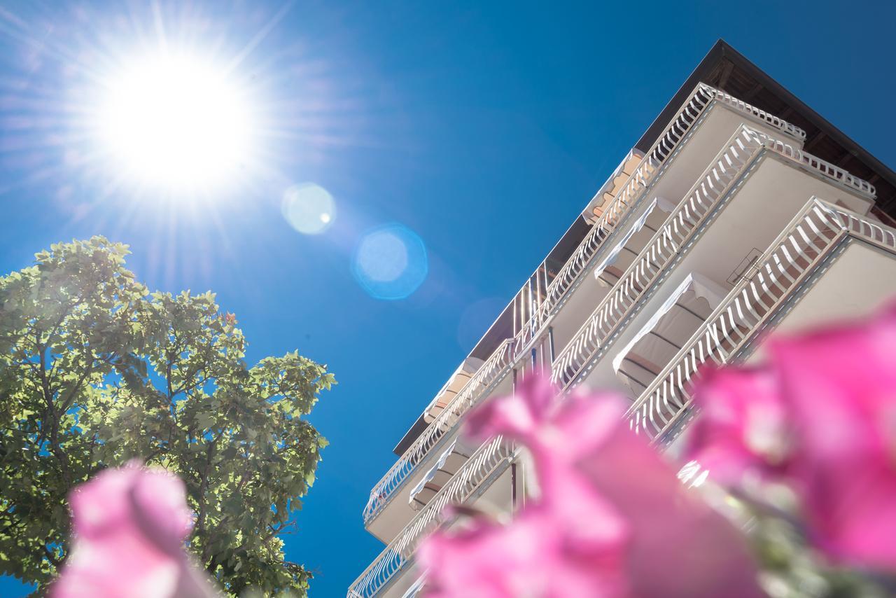 Hotel Trevi Lido di Jesolo Esterno foto